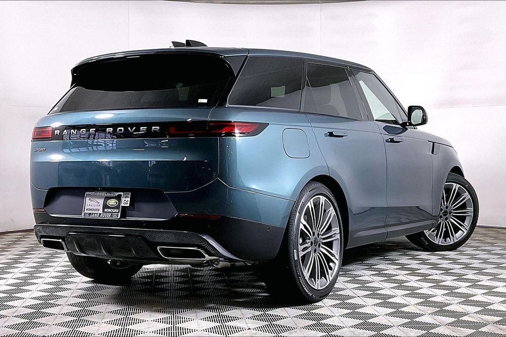 2026 Land Rover Range Rover Sport SE - Photo 2