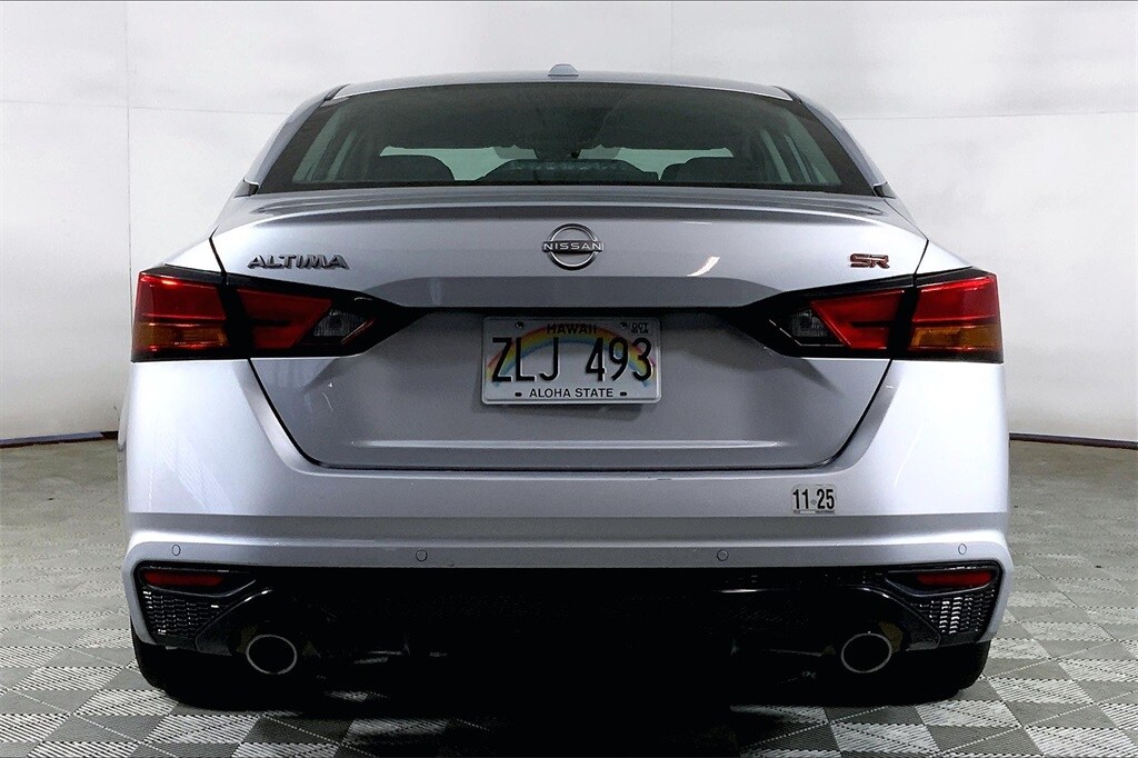 2024 Nissan Altima 2.5 SR photo 3