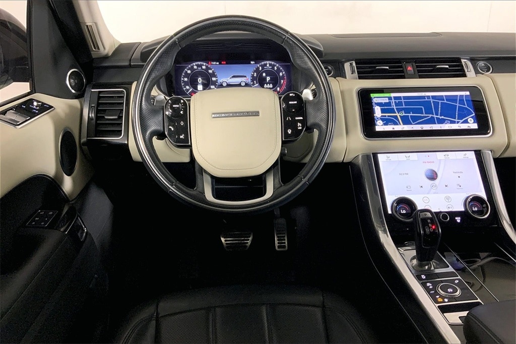 2022 Land Rover Range Rover Sport HSE Silver Edition photo 2
