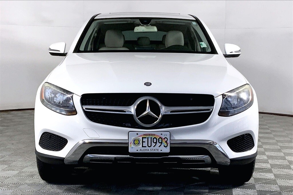 2017 Mercedes Benz 300 Coupe photo 2