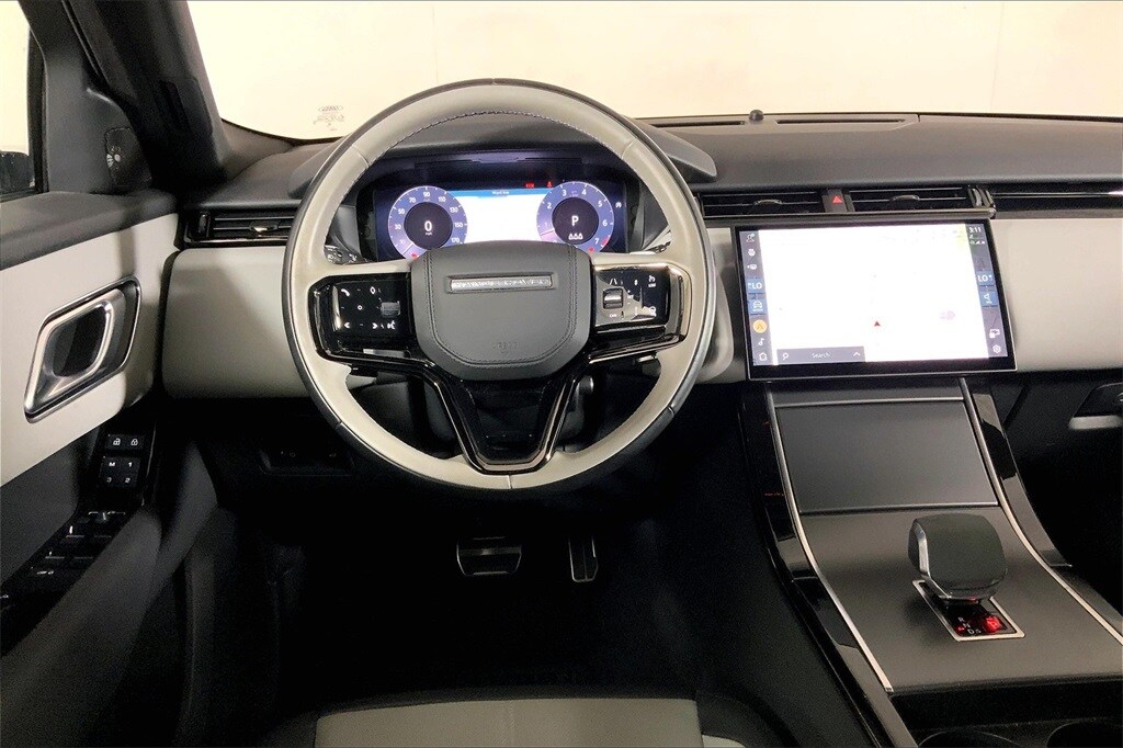 2024 Land Rover Range Rover Velar SE photo 4