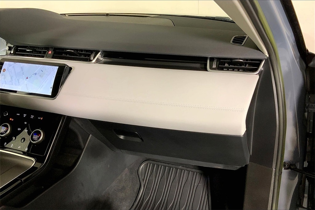 2023 Land Rover Range Rover Evoque SE photo 13
