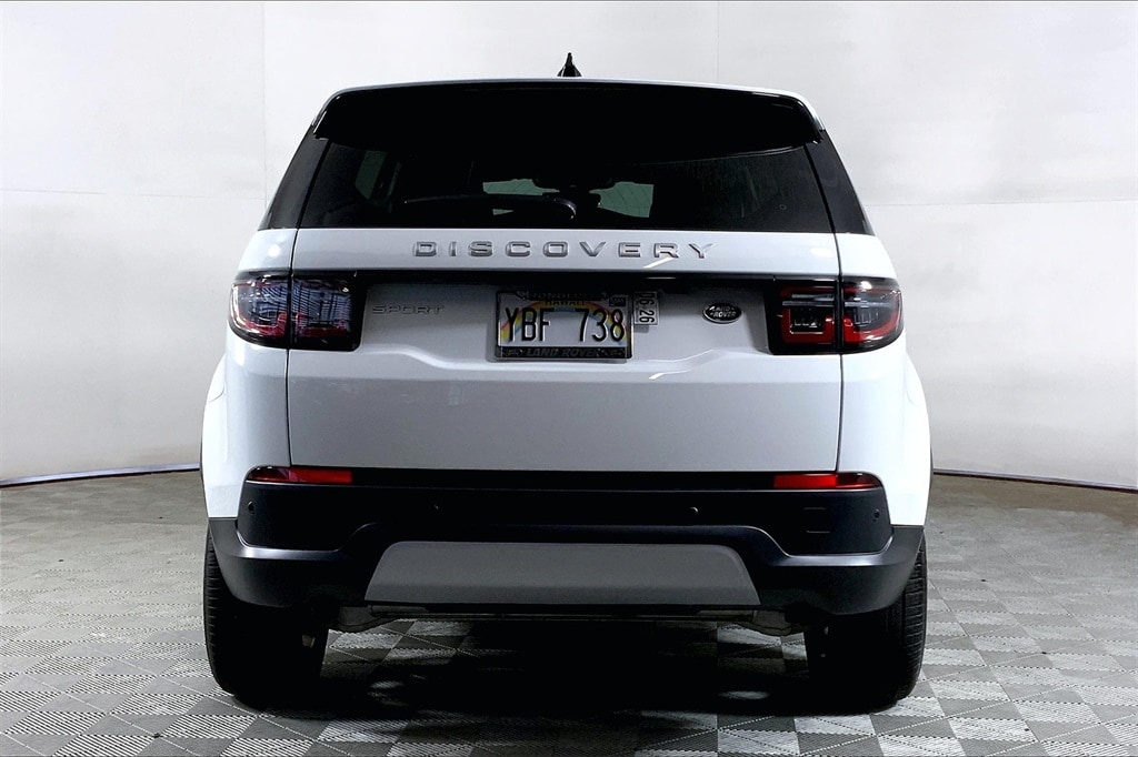 2023 Land Rover Discovery Sport S photo 3