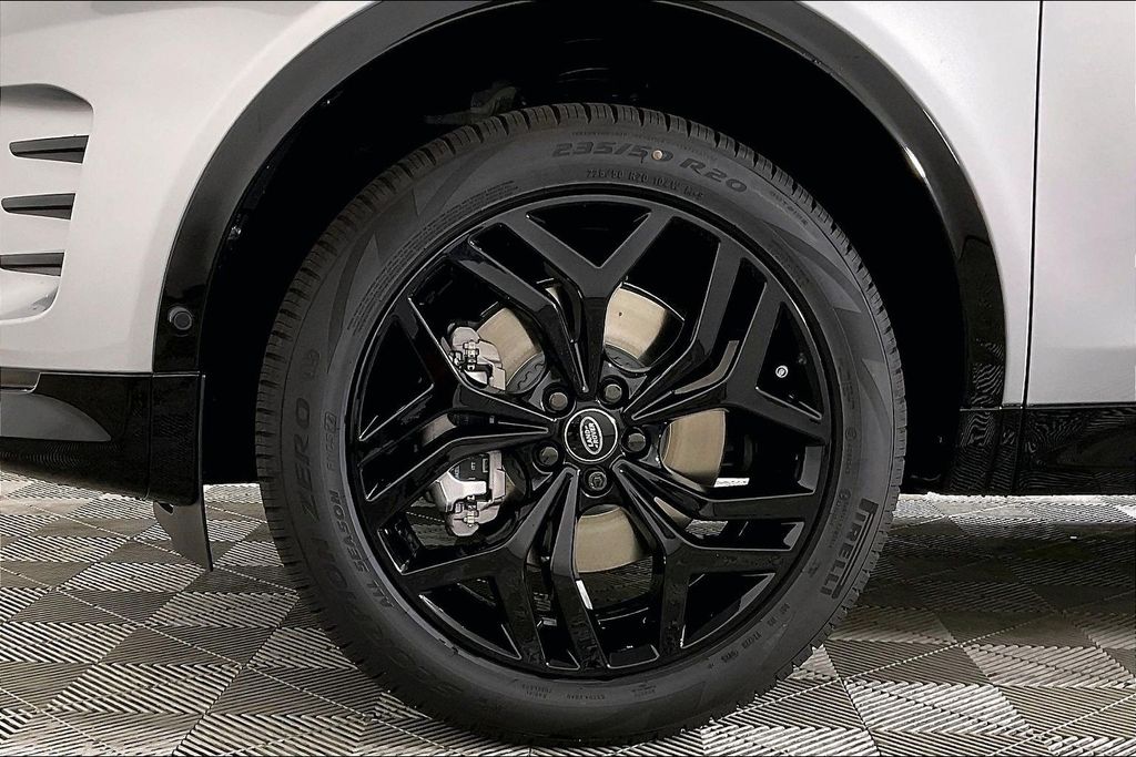 2026 Land Rover Discovery Sport Landmark - Photo 9