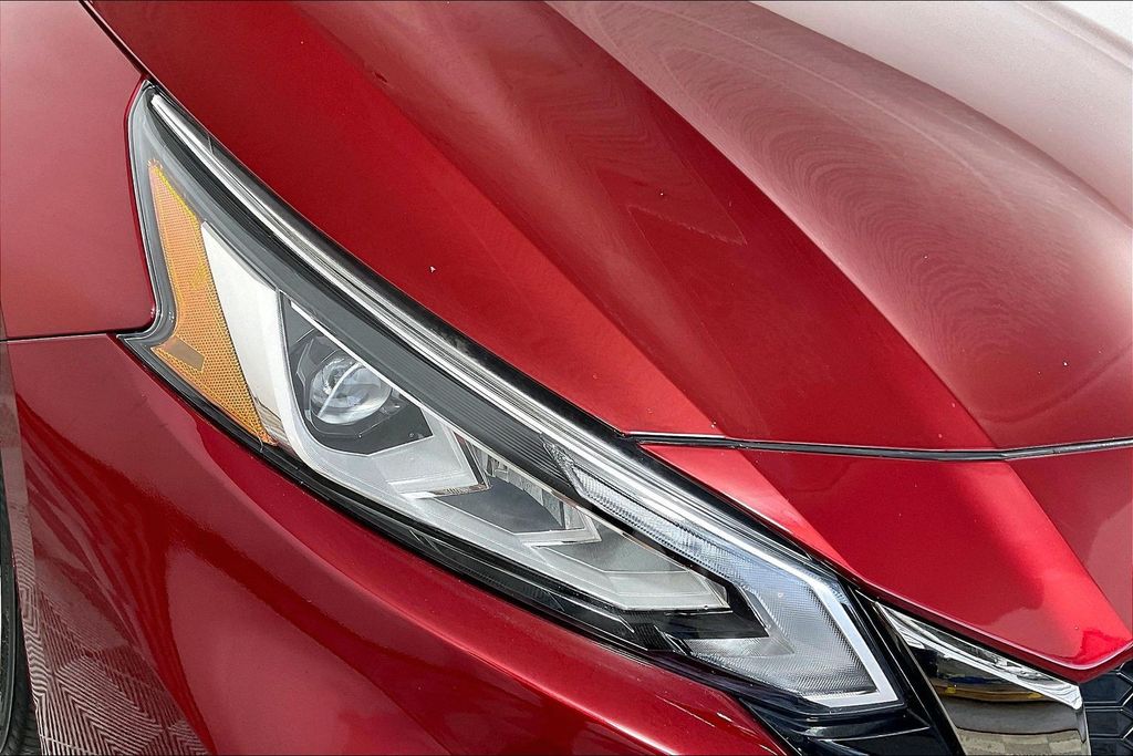 2021 Nissan Altima SR - Photo 27