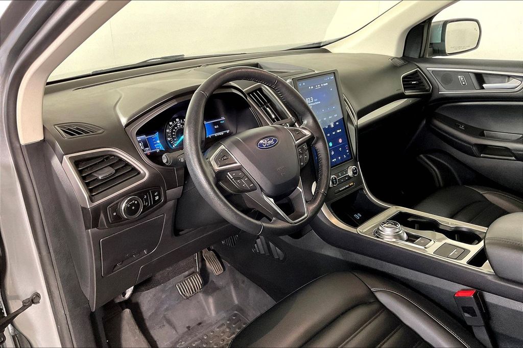 2024 Ford Edge SEL - Photo 14