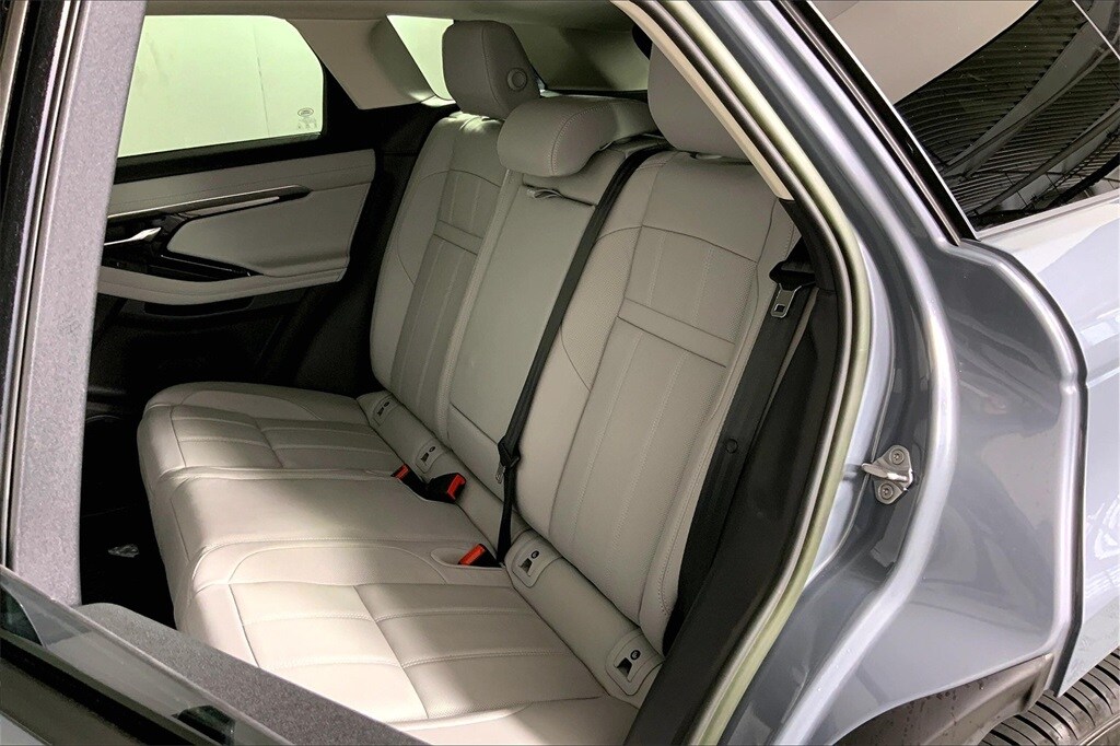 2023 Land Rover Range Rover Evoque SE photo 21
