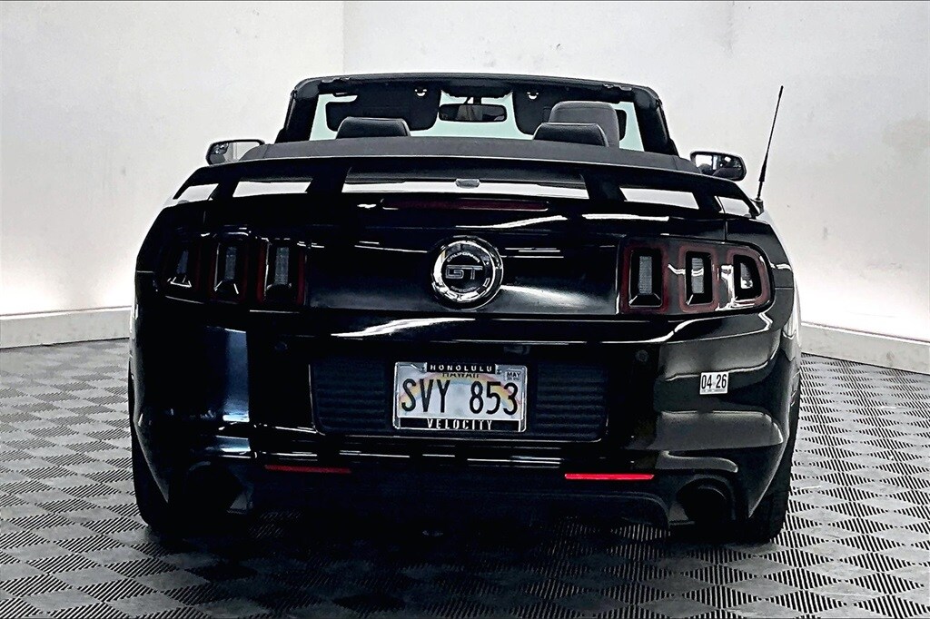 2014 Ford Mustang GT Premium California Special photo 3