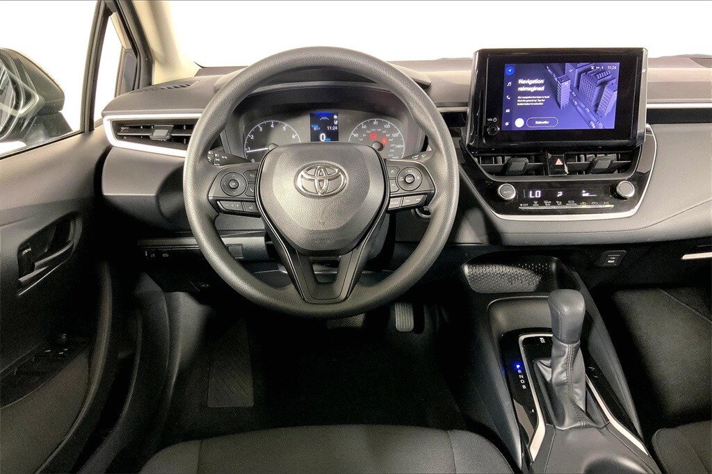 2024 Toyota Corolla LE photo 4
