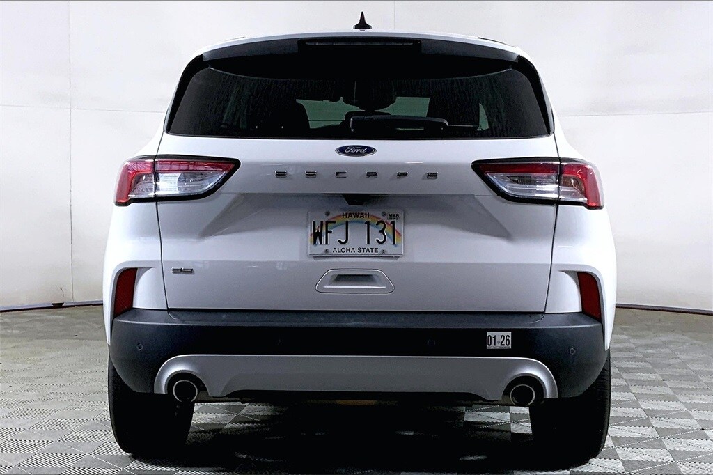 2021 Ford Escape SE photo 3