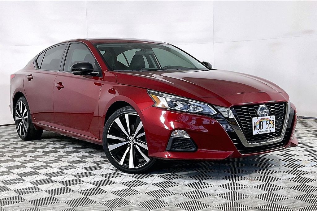 2021 Nissan Altima SR - Photo 12