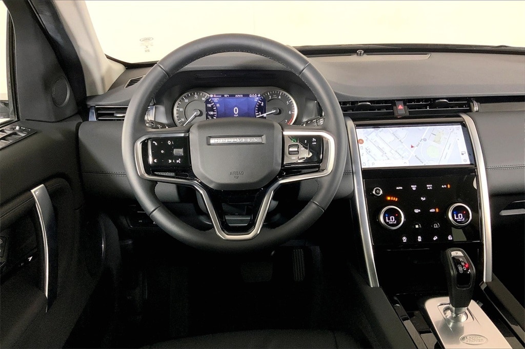 2023 Land Rover Discovery Sport S photo 4