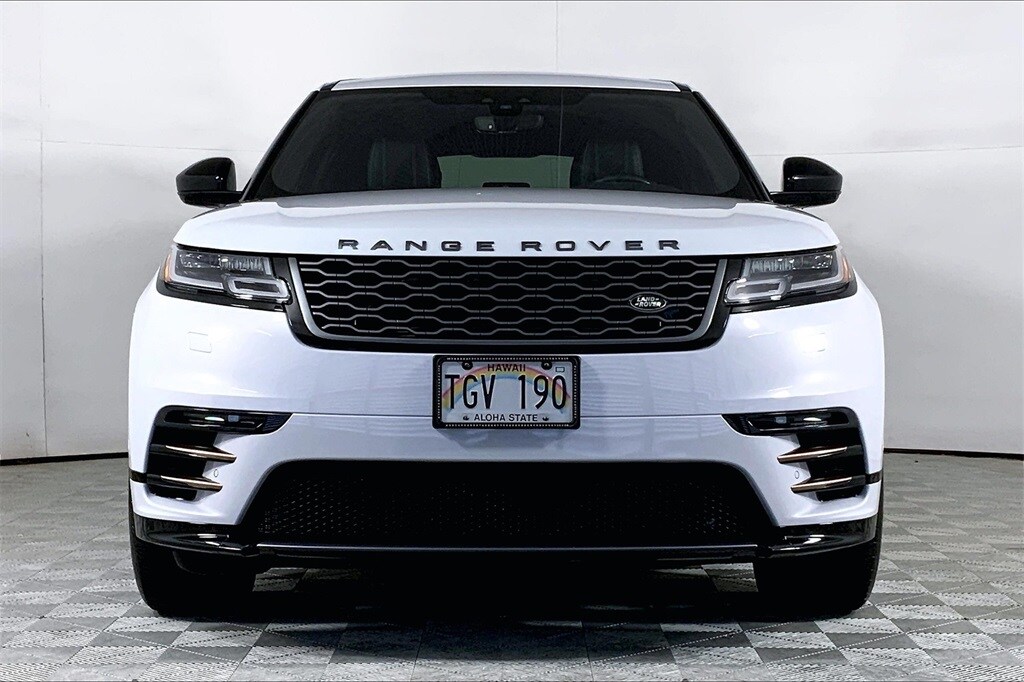 2018 Land Rover Range Rover R-Dynamic SE photo 2