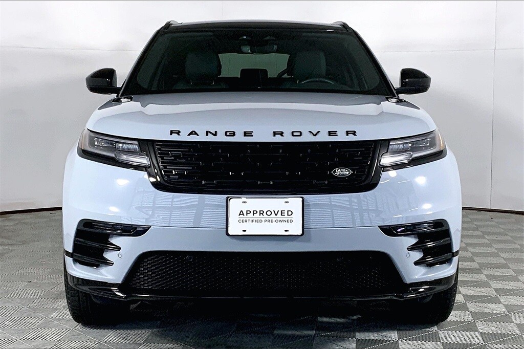 2024 Land Rover Range Rover Velar SE photo 2