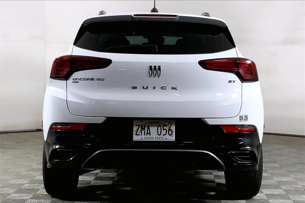 2024 Buick Encore GX Sport Touring photo 3