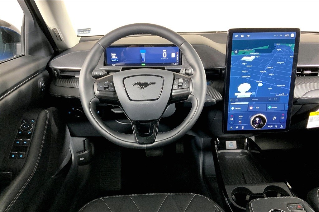 2024 Ford Mustang Mach-E Select photo 4