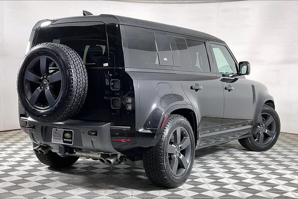 2024 Land Rover Defender V8 - Photo 10