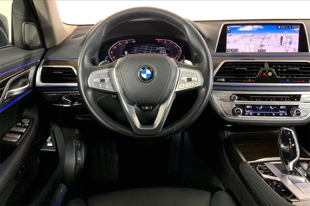 2020 Bmw 740i Sedan photo 4