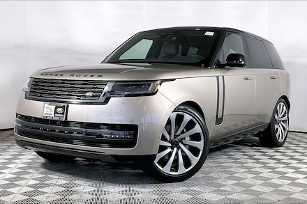 2026 Land Rover Range Rover SE SUV