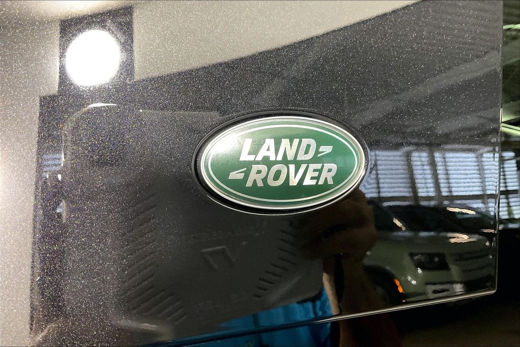 2024 Land Rover Defender V8 - Photo 31