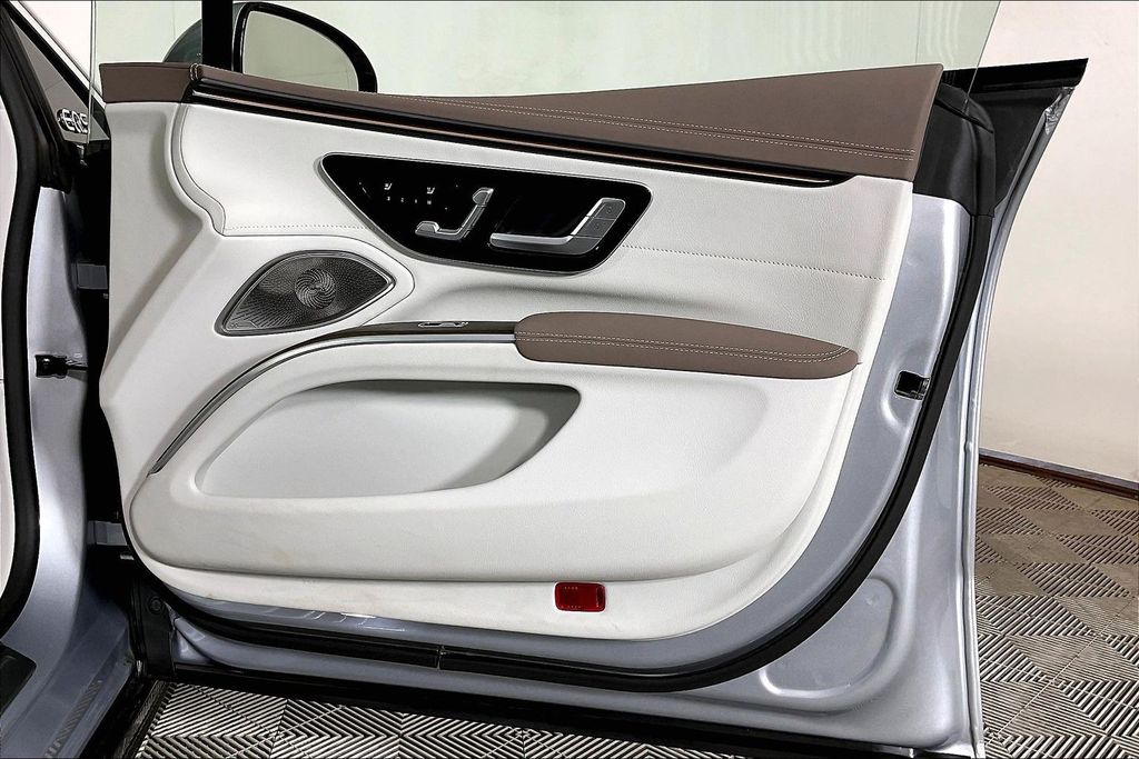 2022 Mercedes-Benz EQS Base - Photo 22