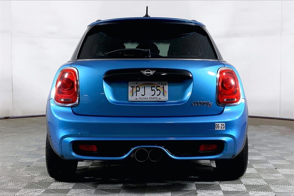 2019 Mini Cooper 4 Door Hardtop S photo 3