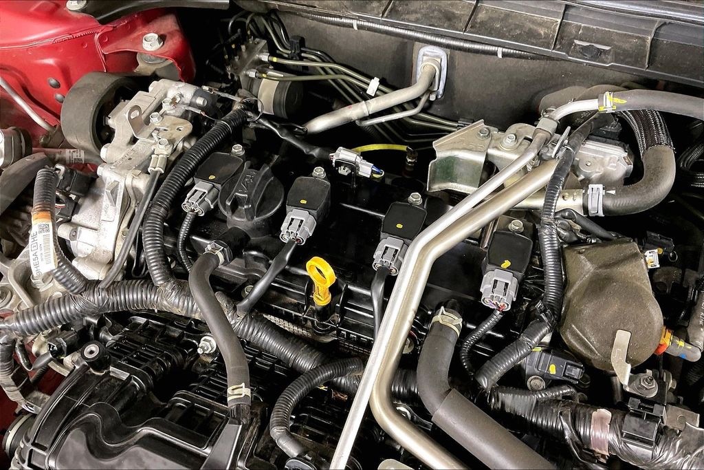 2021 Nissan Altima SR - Photo 32