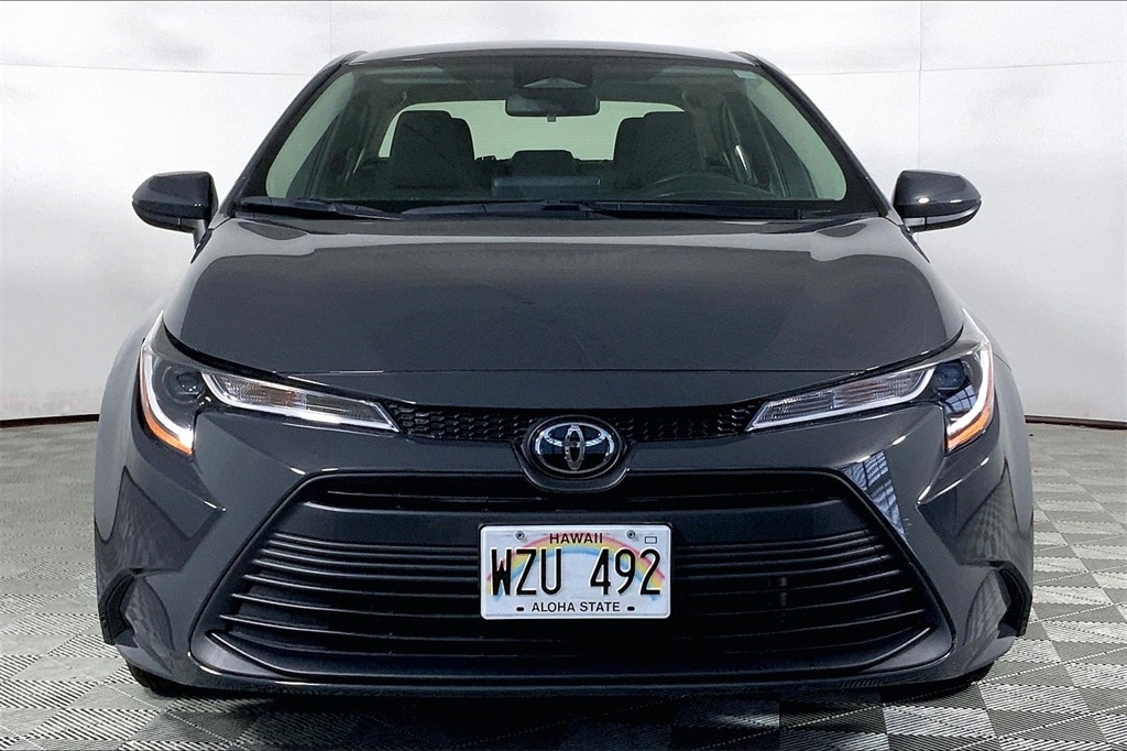 2024 Toyota Corolla LE photo 2