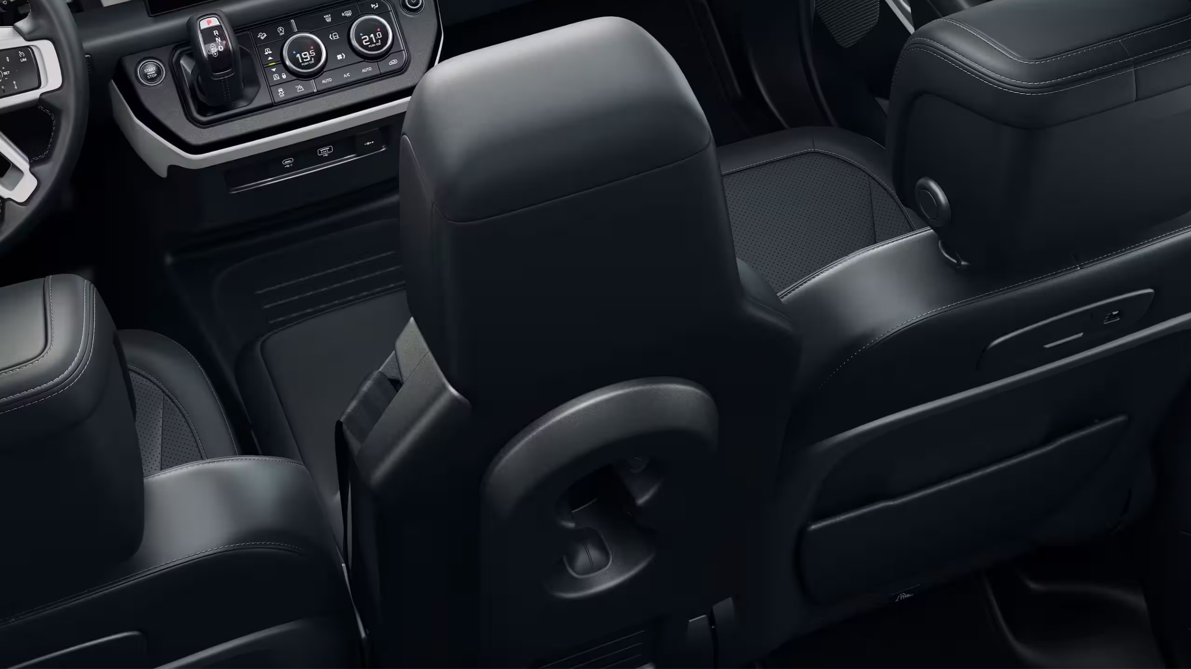 Overhead view of the 2024 Defender 110 front row seating