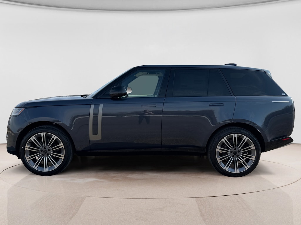 New 2026 Land Rover Range Rover SE SUV