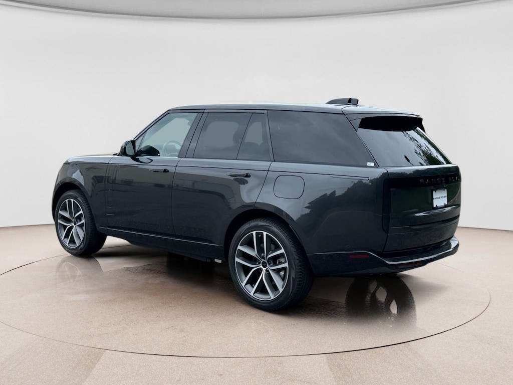 New 2026 Land Rover Range Rover SE Phev SUV