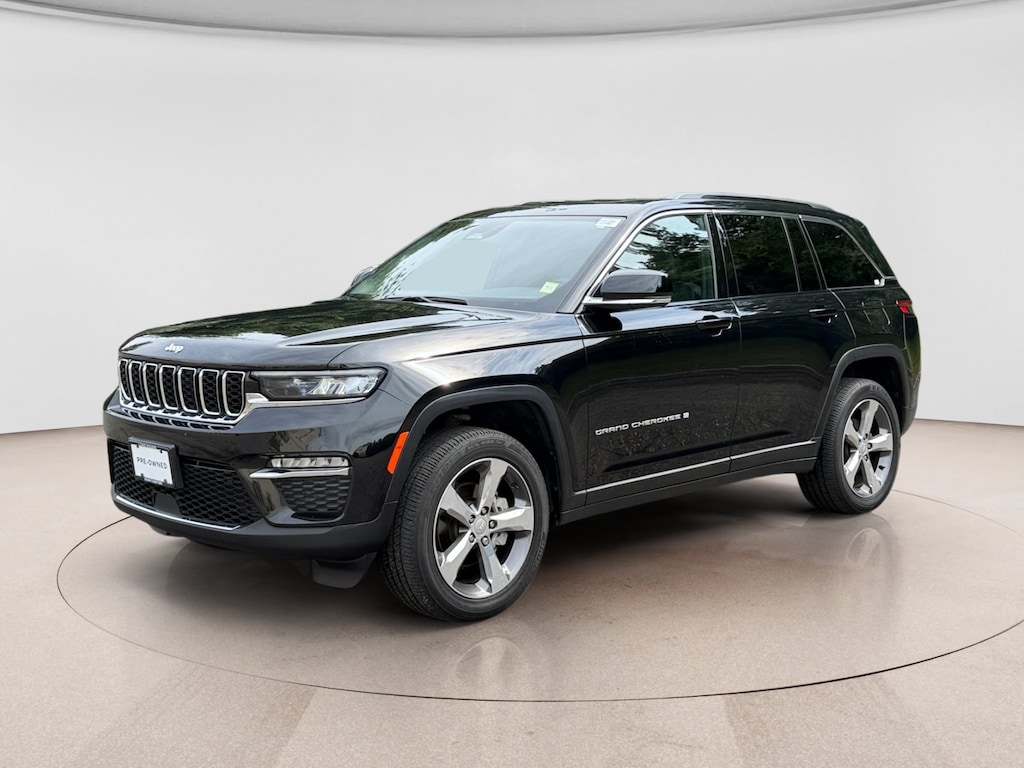 Used 2025 Jeep Grand Cherokee Limited SUV