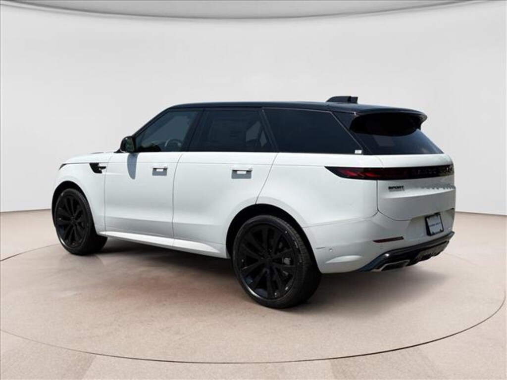 New 2026 Land Rover Range Rover Sport Dynamic SE SUV