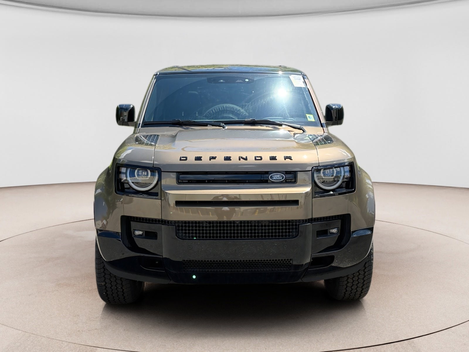 2026 Land Rover Defender X-Dynamic SE - Photo 8