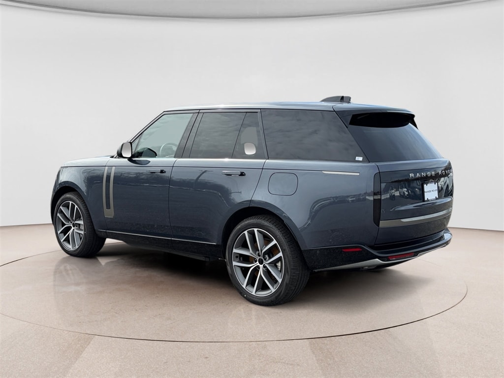 New 2026 Land Rover Range Rover SE Phev SUV