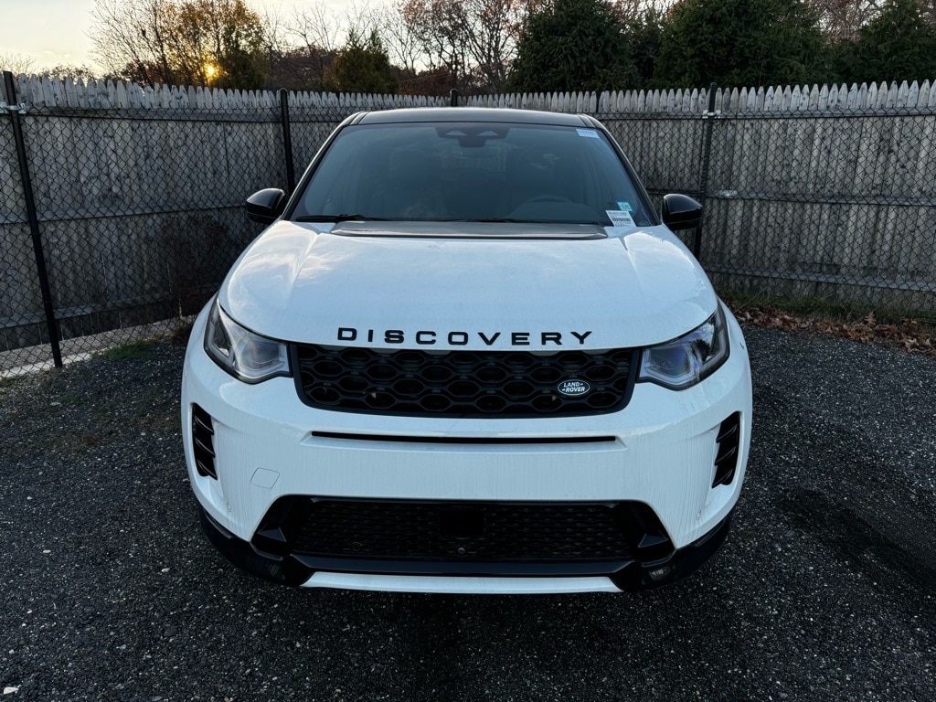 New 2025 Land Rover Discovery Sport Dynamic SE SUV SWB