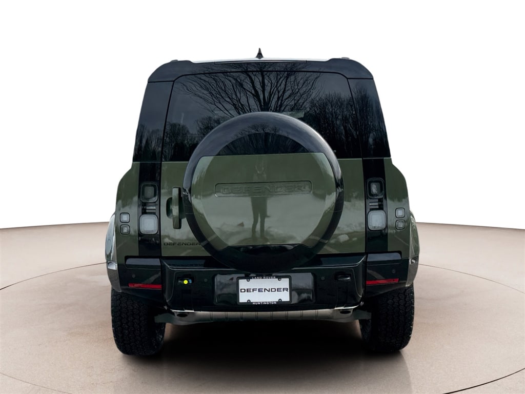 New 2026 Land Rover Defender 110 X-Dynamic SE SUV