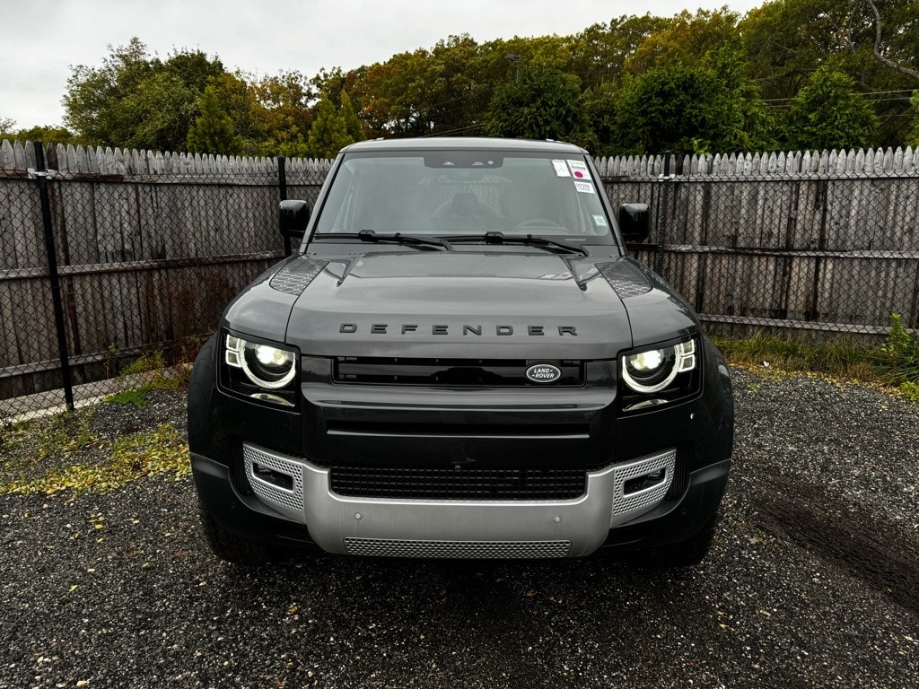 New 2025 Land Rover Defender 110 S SUV