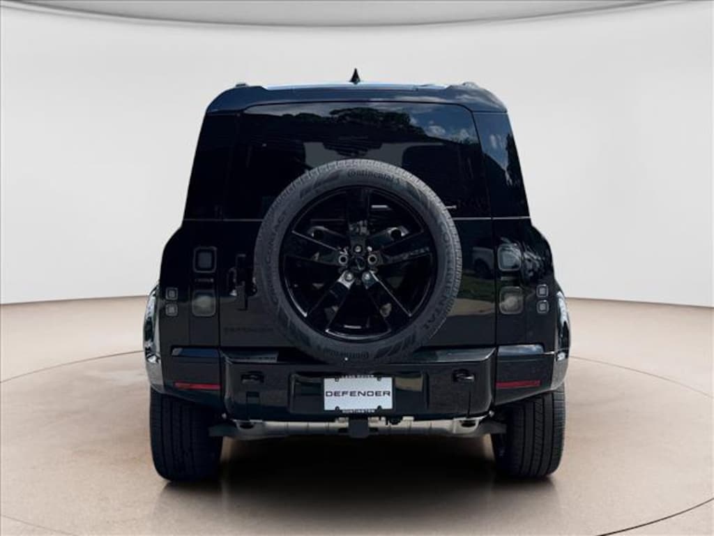 New 2026 Land Rover Defender 110 X-Dynamic SE SUV