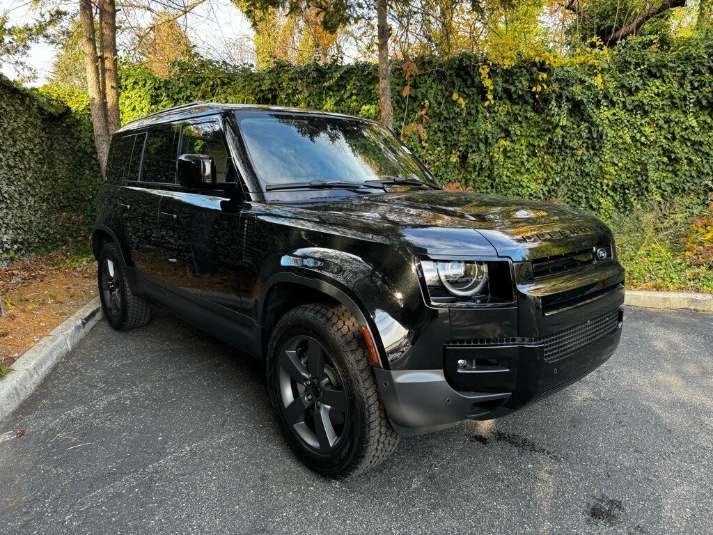 New 2026 Land Rover Defender 110 S 300PS SUV
