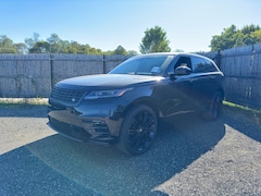 2026 Land Rover Range Rover Velar Dynamic SE SUV