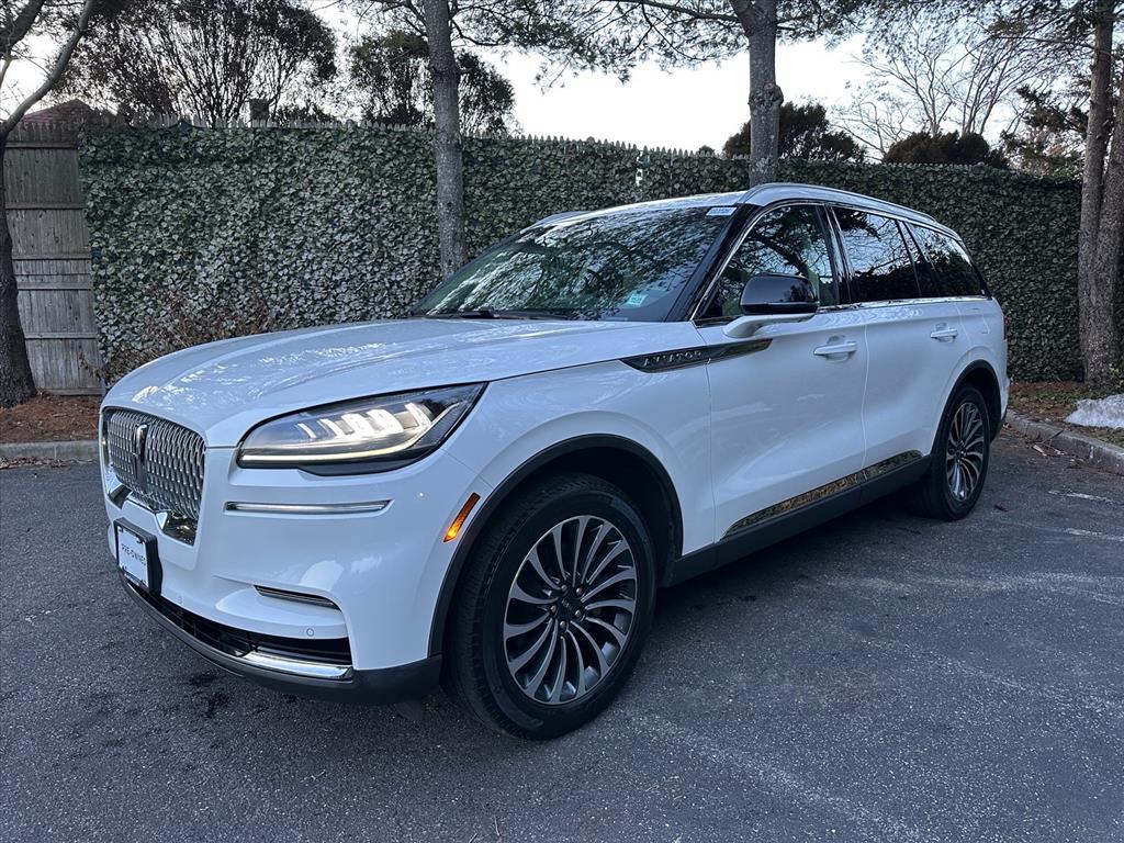 2022 Lincoln Aviator Reserve's photo