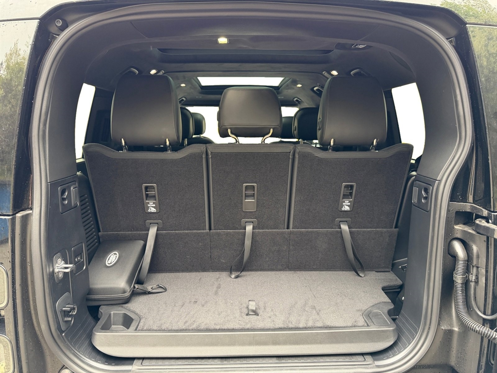 2026 Land Rover Defender V8 - Photo 25