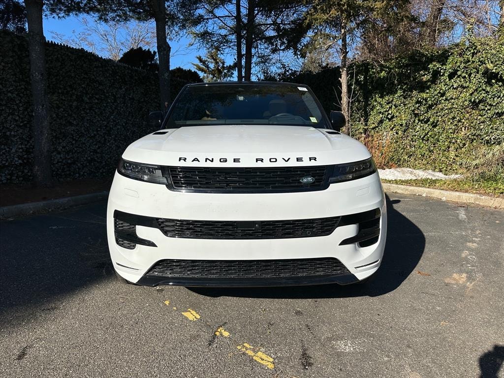 New 2026 Land Rover Range Rover Sport Dynamic SE SUV