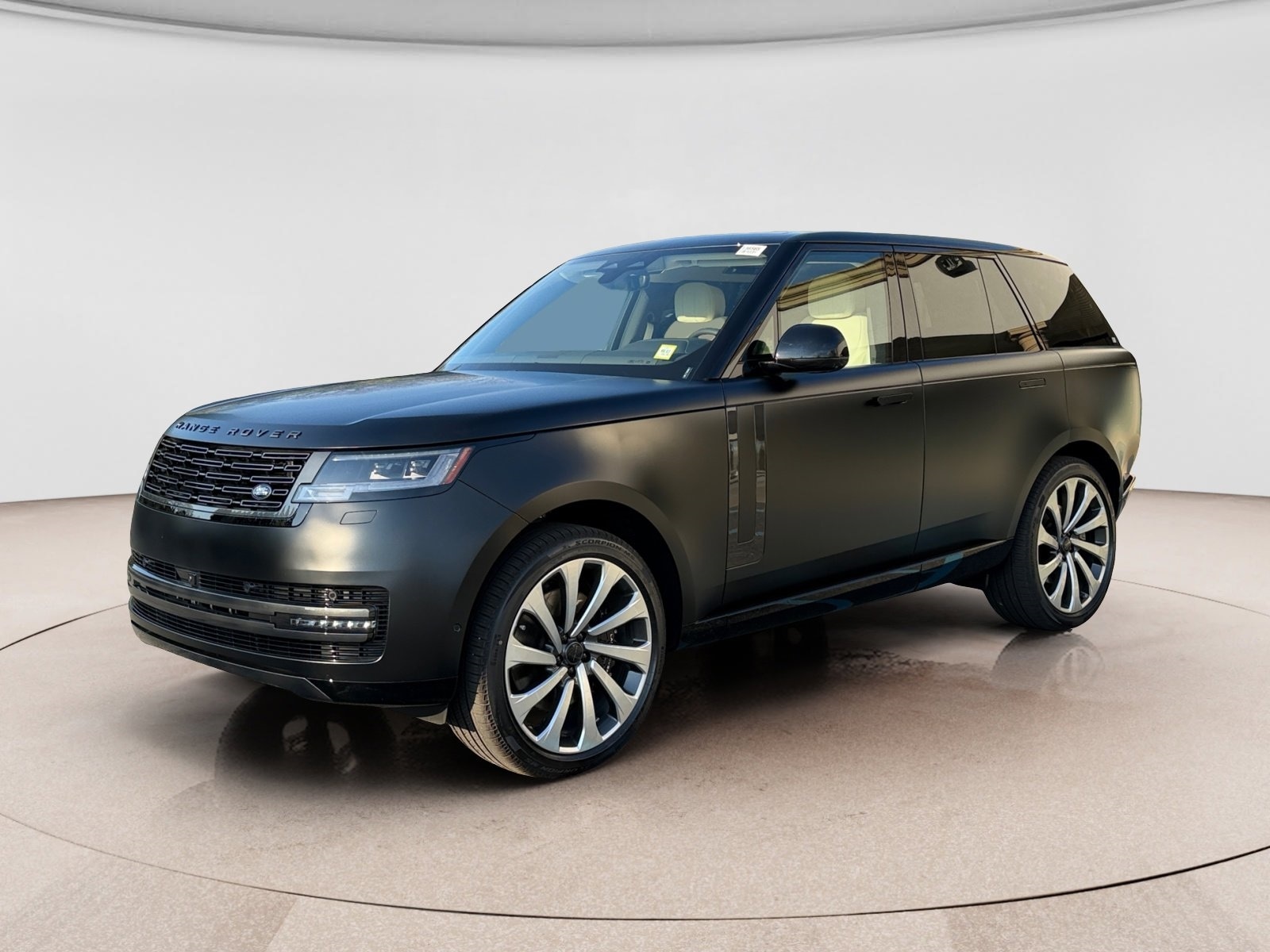 2026 Land Rover Range Rover 4.4 SE SWB's photo