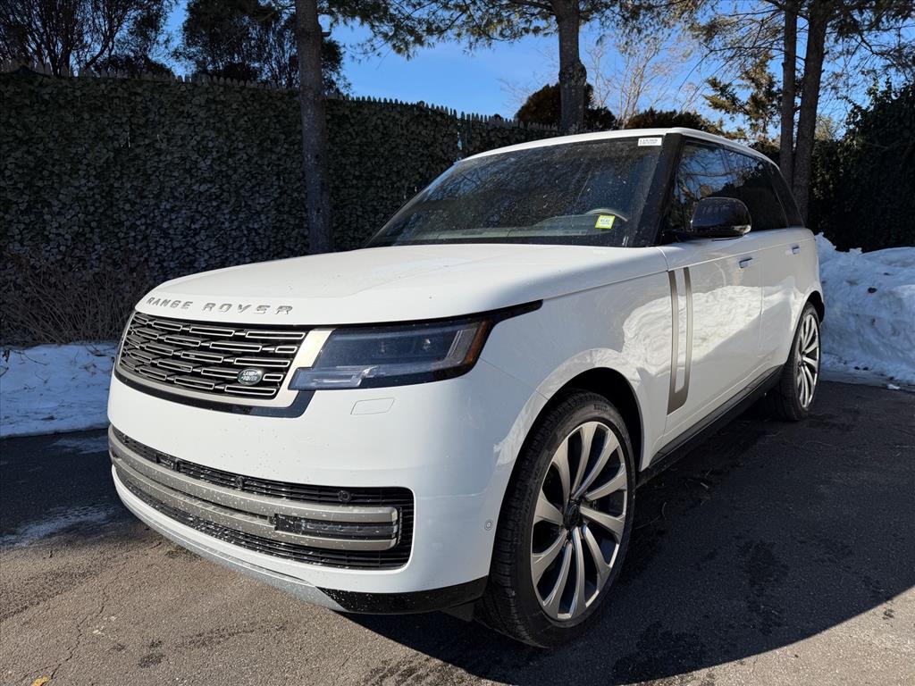 2026 Land Rover Range Rover SE