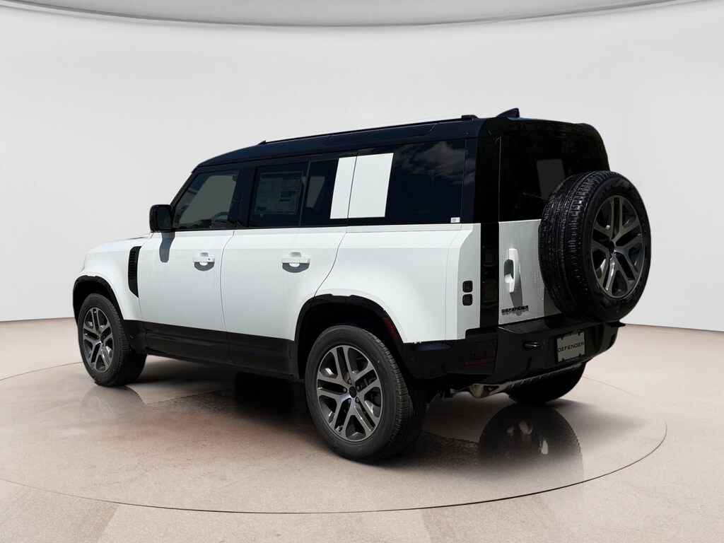 New 2026 Land Rover Defender 110 X-Dynamic SE SUV