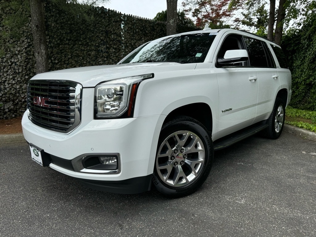 Used 2020 GMC Yukon SLT Standard Edition with VIN 1GKS2DKC3LR290157 for sale in Huntington, NY