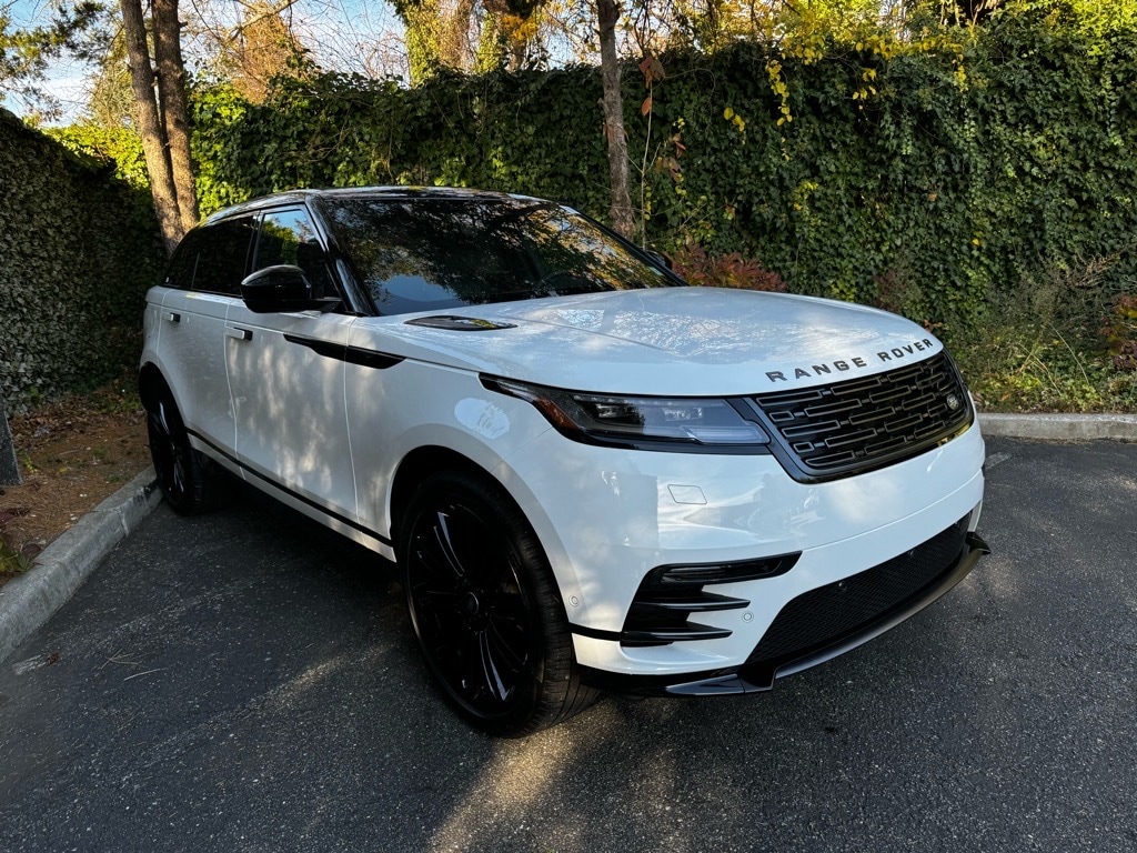 New 2026 Land Rover Range Rover Velar Dynamic SE AWD P400 Dynamic SE SUV