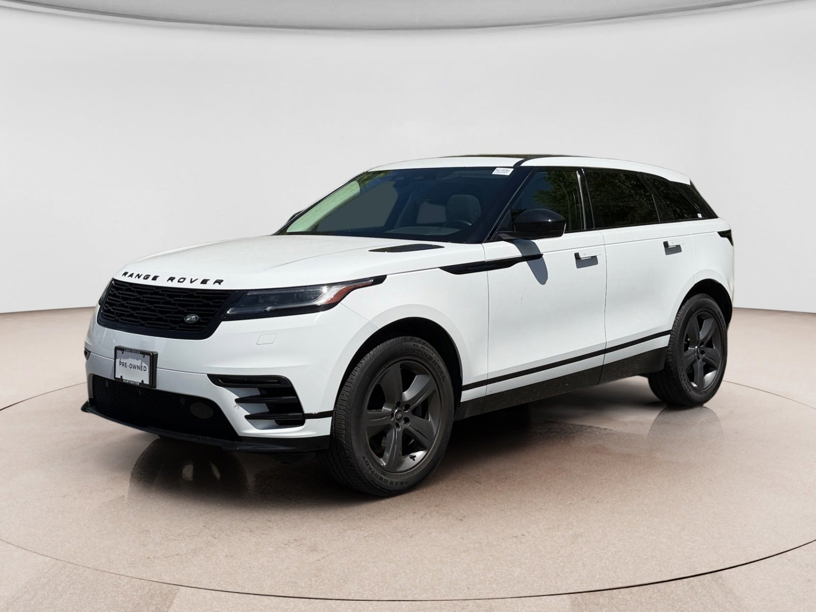 2025 Land Rover Range Rover Velar P250 Dynamic SE's photo